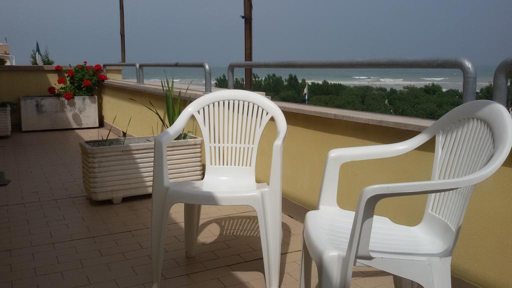 Casa Rosa Villa Porto SantʼElpidio Eksteriør bilde